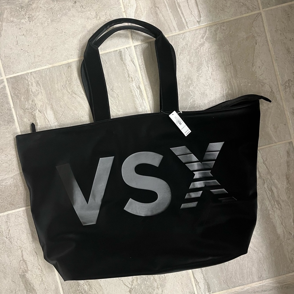 VSX black zipper tote weekender bag
